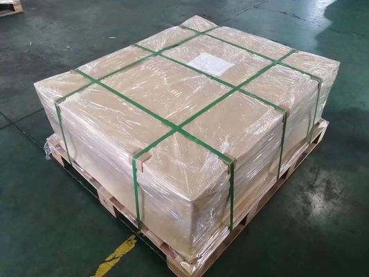 滑らかな表面の電球板 0.1mm - 100mm 厚さ優れた隔熱