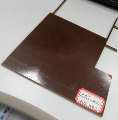 エポキシ樹脂/ガラス繊維布の組成を持つプレート/シート電気隔熱材料