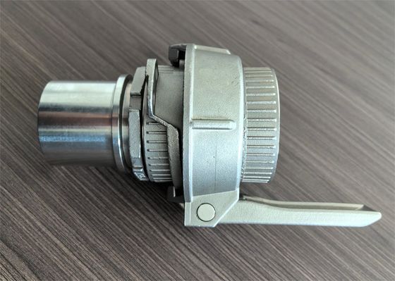 鋳造サービス CNC機械センター ロストワックス 鋳造ソリューション タンクコネクタ