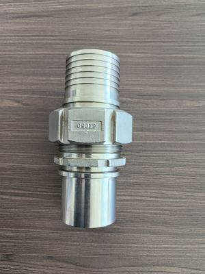 鋳造サービス CNC機械センター ロストワックス 鋳造ソリューション タンクコネクタ