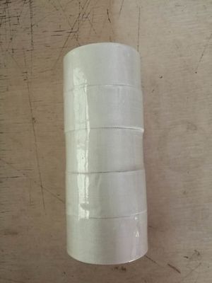 0.13mm 白いガラス繊維布の隔熱テープ 温度隔熱のために