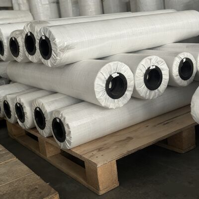 0.18mm 黒色染めガラスの繊維 絶縁と美学的な仕上げのために